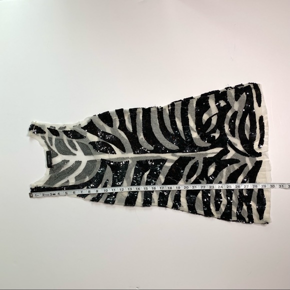 Sheer animal print sequin tunic top - Picture 2 of 4